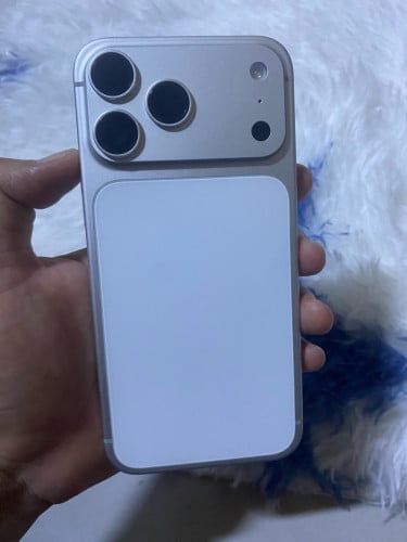 iPhone 14 Pro Max 128GB Up 17 Pro max អេក្រង់ហ្សុីនជួសជុល អត់ស្គេន