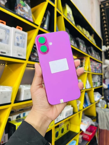 iPhone 16