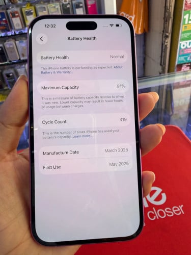 iPhone 16 XA 599$