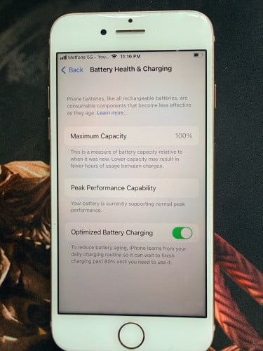 iPhone 8 សំនំស្អាត ថ្ម100%