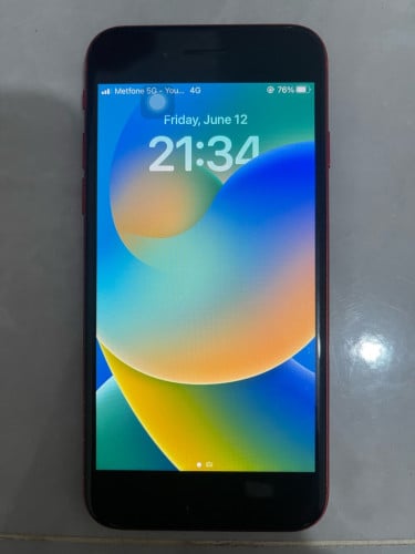 iPhone 8