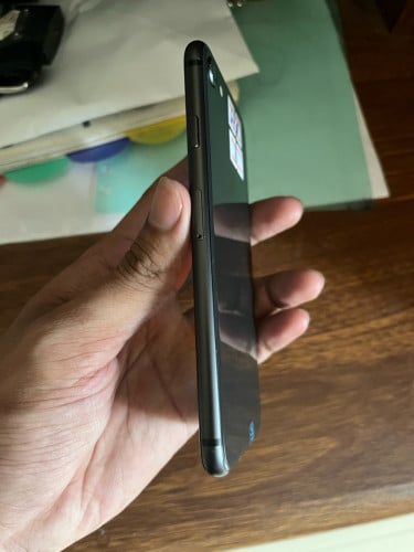 iPhone 8G 64g zin អត់ជាប់ លក់❤️📥