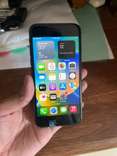 iPhone 8G 64g zin អត់ជាប់ លក់❤️📥