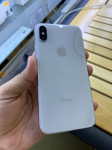 iPhone X