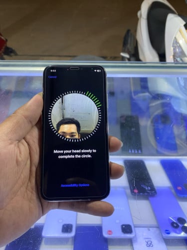 iphone x 64G battary97% អេក្រង់ថ្មីនៅស្គេនលក់55$ទីតាំងភ្នំពេញជិតវេងស្រេង Telegram 068560527