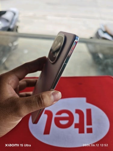 Iqoo 13 China 256gb 12+12g ម៉ាស៊ីនស្អាតសំណុំស៊ីនមួយទឹកក្រៅស្រុក