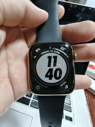 Iwatch series 5 stainless steel