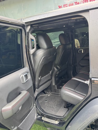 Jeep Wrangler Rubicon 2024 ប្រើបាន17000km ឡានក្រុមហ៊ុន