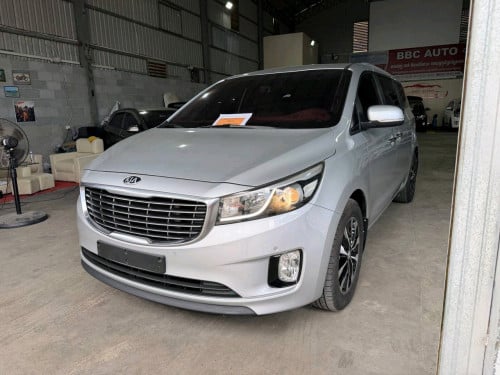 Kia Carnival 2015
