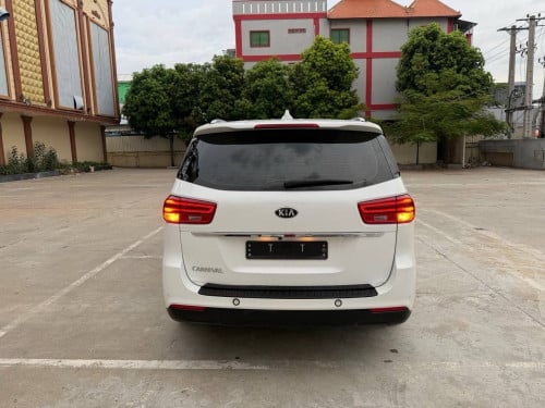Kia Carnival 2020