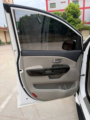 Kia Carnival 2020