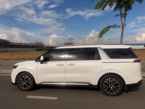 Kia CARNIVAL ឆ្នាំ2022 V6សាំង ថ្នាំសុីនមួយជុំ