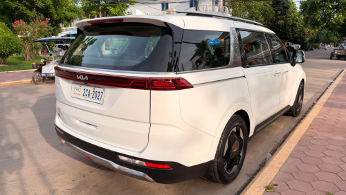 Kia Grand carnival 023