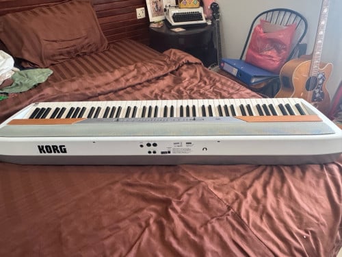 Korg SP-250 Digital Piano Full size