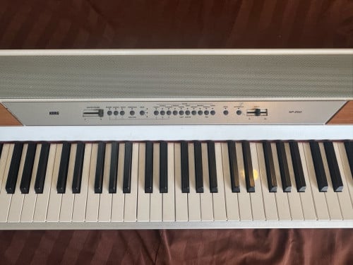 Korg SP-250 Digital Piano Full size