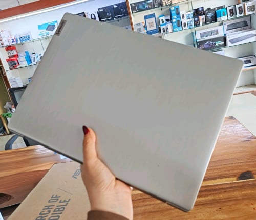 Lenovo Ideapad81WD(មួយទឹក98%)ស្អាតធានាជូន2ខែទំហំ 14” FHD 👉