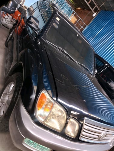 Lexus 470 Full options 2003 $23,000 ឡានស្អាត ធានាទិញចូលវិញ