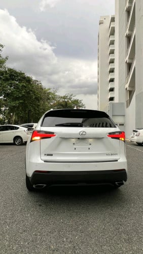 Lexus NX 200T FSport 2016 ប៊ូតុង6 ប៉ុង2 គុជ3