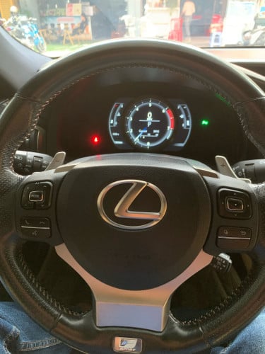 Lexus RC 2016 F Sport
