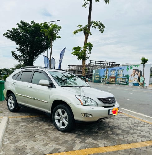 Lexus RX330 ប៉ុង2 ឆ្នាំ2004 h/f
