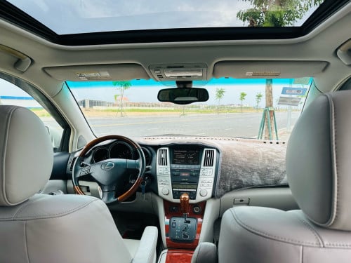 Lexus RX330 ប៉ុង2 ឆ្នាំ2004 h/f
