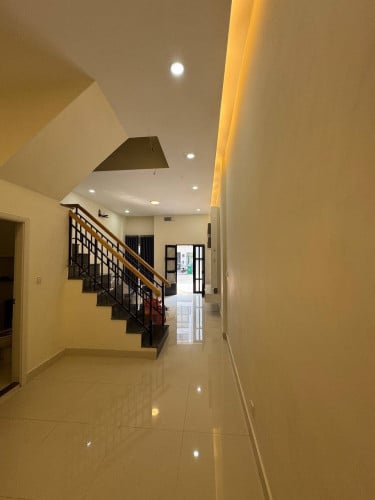 Link house LV for rent at borey peng houth beng snor