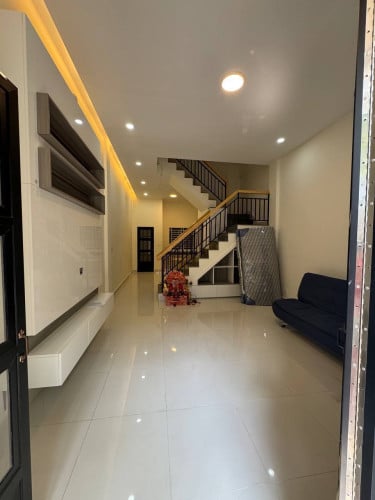 Link house LV for rent at borey peng houth beng snor