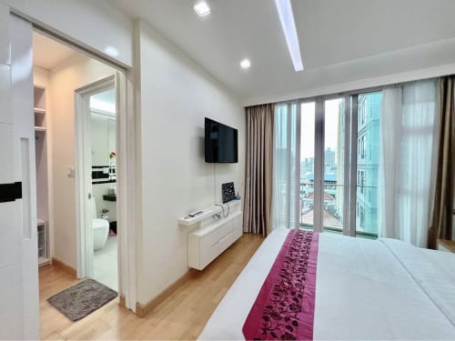 LUXURIOUS THREE BEDROOM FOR RENT-BKK1๐