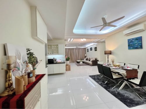 LUXURIOUS THREE BEDROOM FOR RENT-BKK1๐