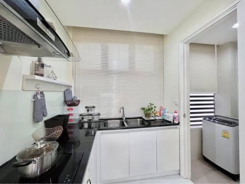 LUXURIOUS THREE BEDROOM FOR RENT-BKK1๐