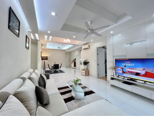 LUXURIOUS THREE BEDROOM FOR RENT-BKK1๐