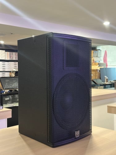 Martin Audio V15
