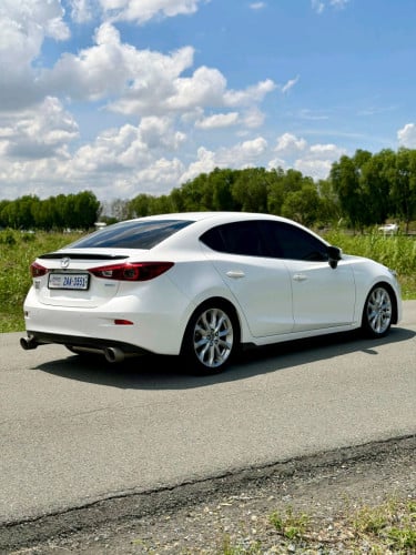 Mazda 3 2015 Sedan ថ្មីណាស់ លេងហើយ🤩