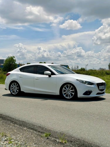 Mazda 3 2015 Sedan ថ្មីណាស់ លេងហើយ🤩