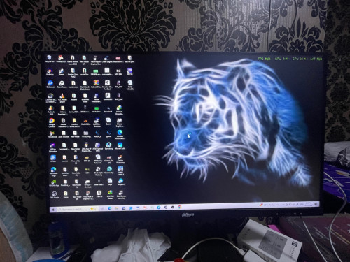 Monitor 24 inch 100hz speaker in monitor