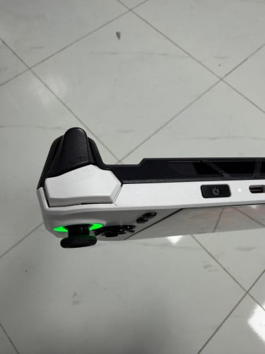 MSI CLAW A8 second hand 720 nego