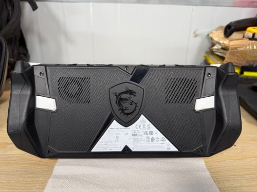 MSI CLAW A8 second hand 720 nego