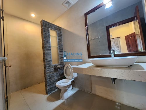 N033 | 1 Bedroom with Garden Pool in TK Area For Rent
