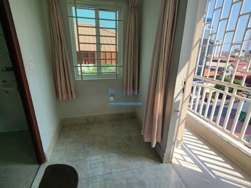 N093 | Elevator Fully Furnished 2 Bedrooms Apartment For Rent