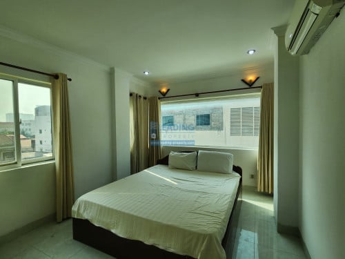 N097 | Elevator 2 Bedrooms Apartment For Rent Near BKK1
