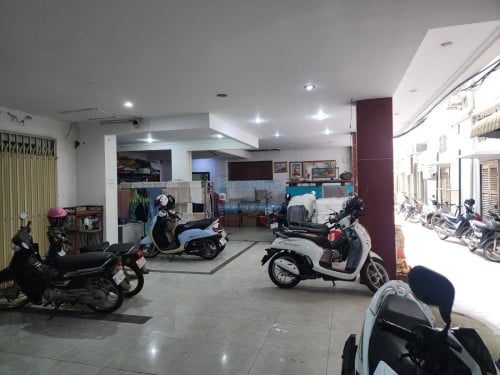 N097 | Elevator 2 Bedrooms Apartment For Rent Near BKK1