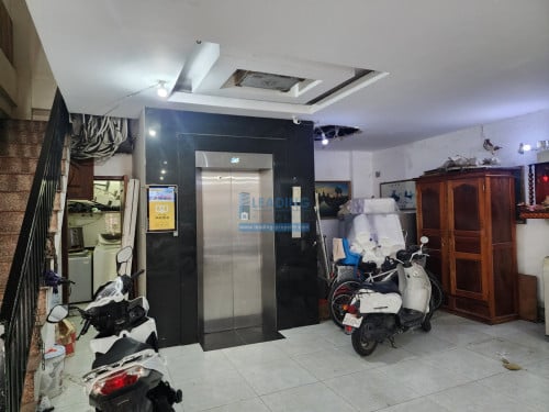 N097 | Elevator 2 Bedrooms Apartment For Rent Near BKK1