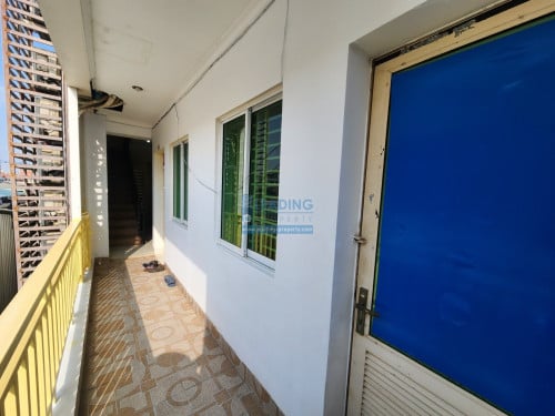 N097 | Elevator 2 Bedrooms Apartment For Rent Near BKK1