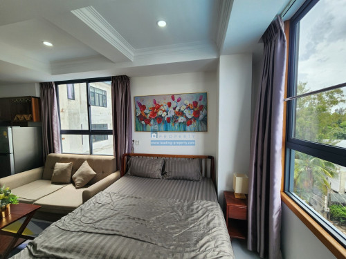 N1002 | Bright Studio Apartment Near Royal Palace For Rent