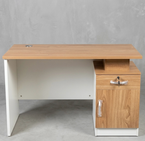 Office Desk size: 120 x 60cm