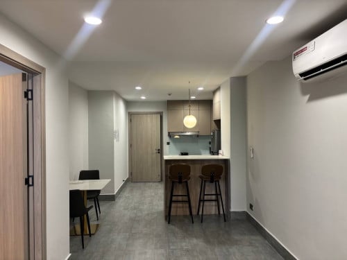 One Bedroom 700$