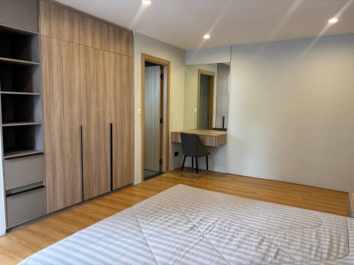 One Bedroom 700$