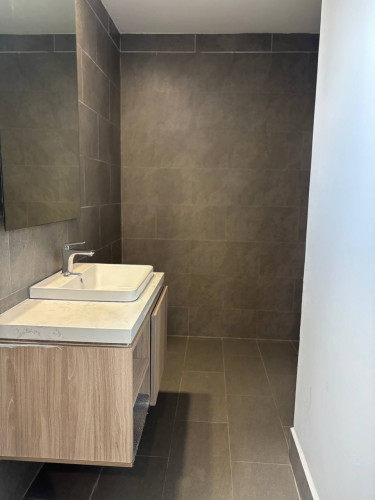 One Bedroom 700$