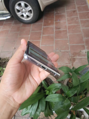 Oppo Find X5 សុីននៅស្អាតស្ទើខ្នងក្រោយតិចតម្លៃល្អ