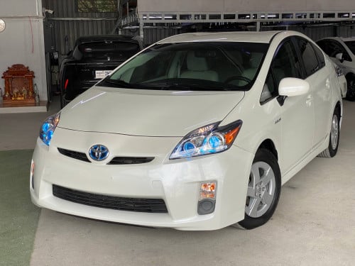 Prius 011 option 4 ក្នុងលឿង សូម ចុចលីងខាងក្រោមដើម្បើសួរពត៍មានបន្ថែម